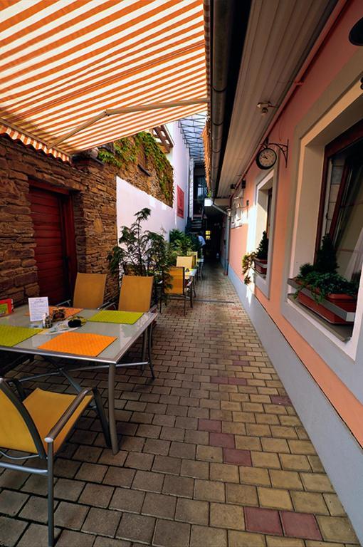 Alex Pension Πρέσοβ Εξωτερικό φωτογραφία
